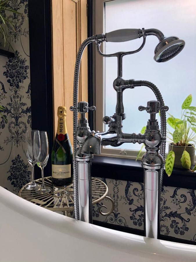 Stunning Period Property In The Heart Of The City Aberdeen Esterno foto