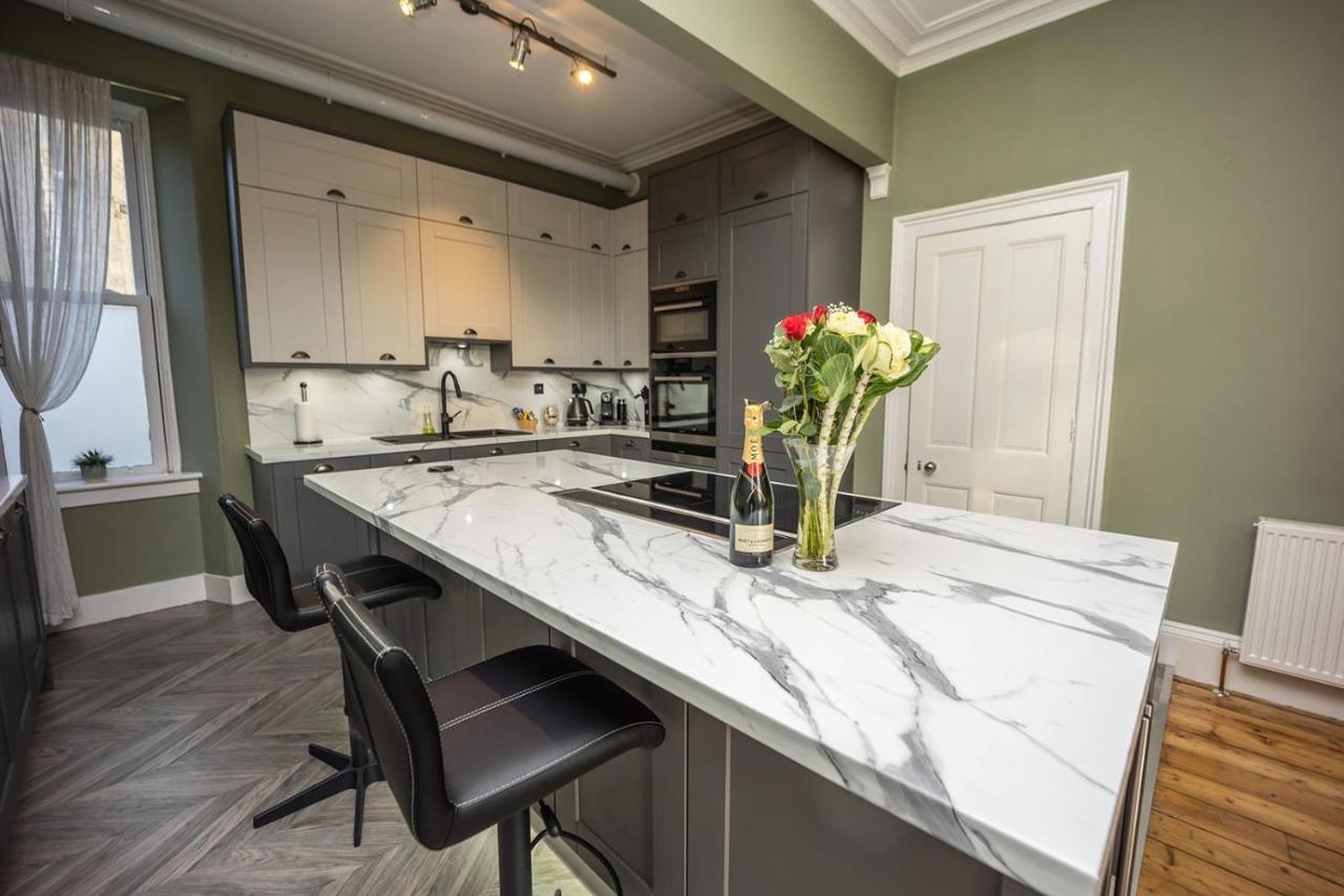 Stunning Period Property In The Heart Of The City Aberdeen Esterno foto